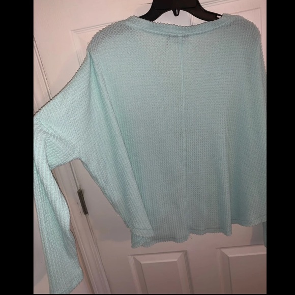 UO Oversized Waffle knit Thermal - Picture 3 of 6